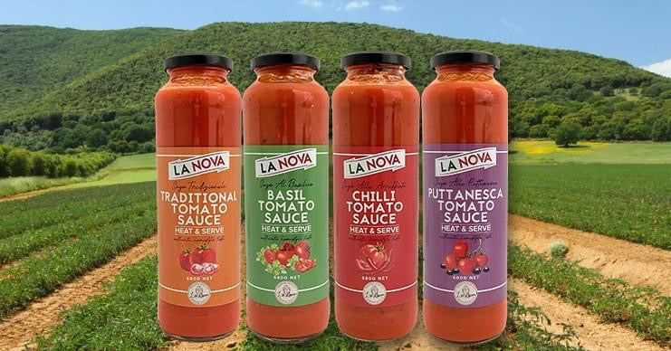 La Nova Heat + Serve Chilli Tomato Sauce 680g